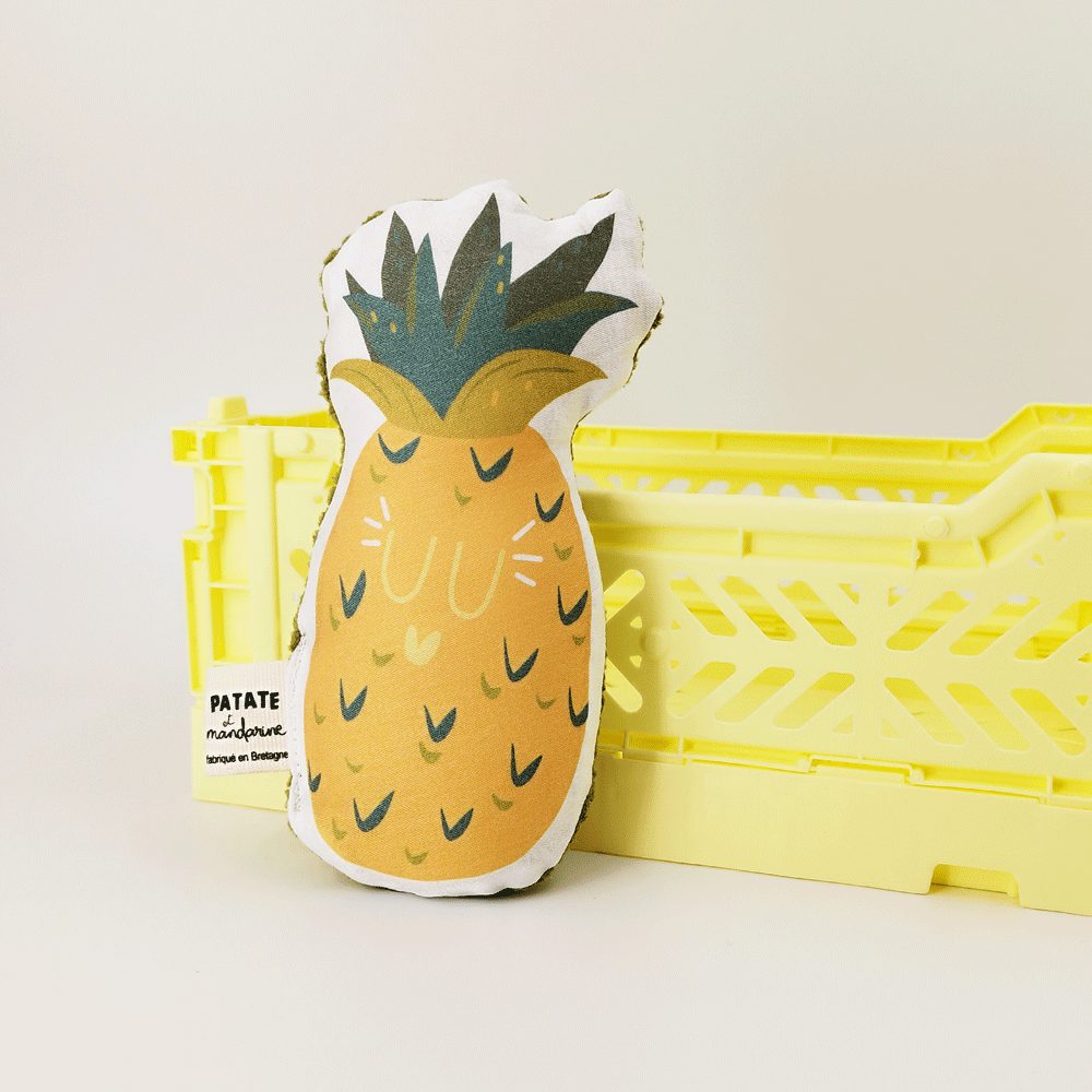 hochet ananas
